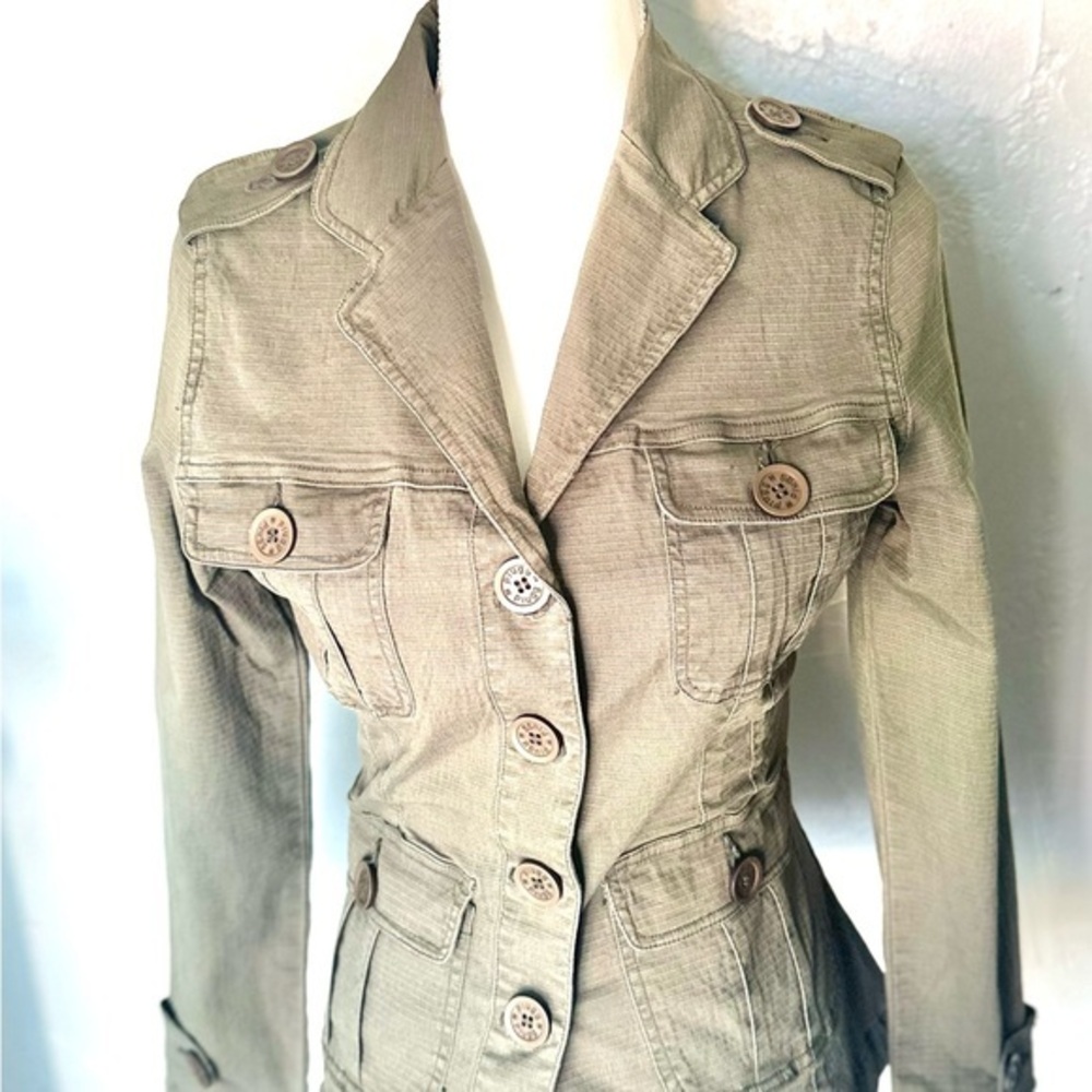Plugg Green Utility Jacket Versatile and Stylish